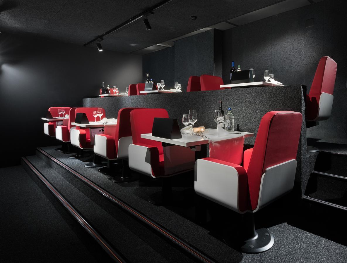 Hotel Cinema 8 Schoftland ภายนอก รูปภาพ