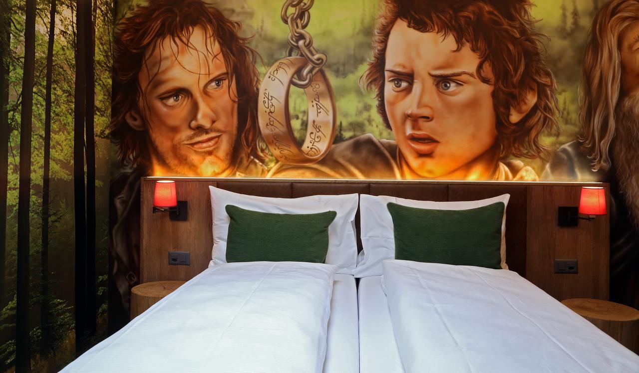 Hotel Cinema 8 Schoftland ภายนอก รูปภาพ